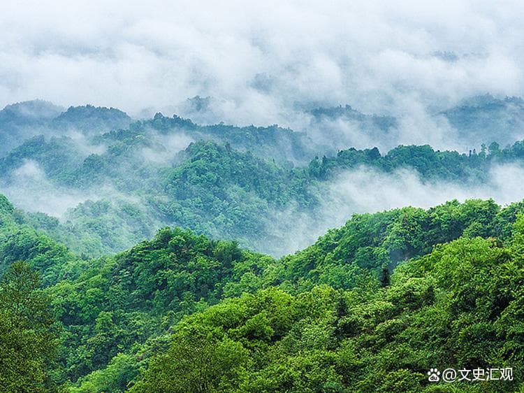 精选古人写云七绝13首：云的诗，古人的情，天空的故事