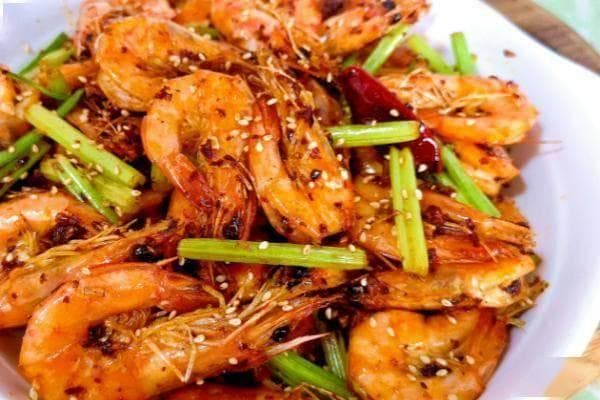 香辣虾制作教程：从食材准备到成品出锅，详解家常美味