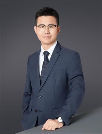 上海中联律师事务所合伙人李新立律师简介