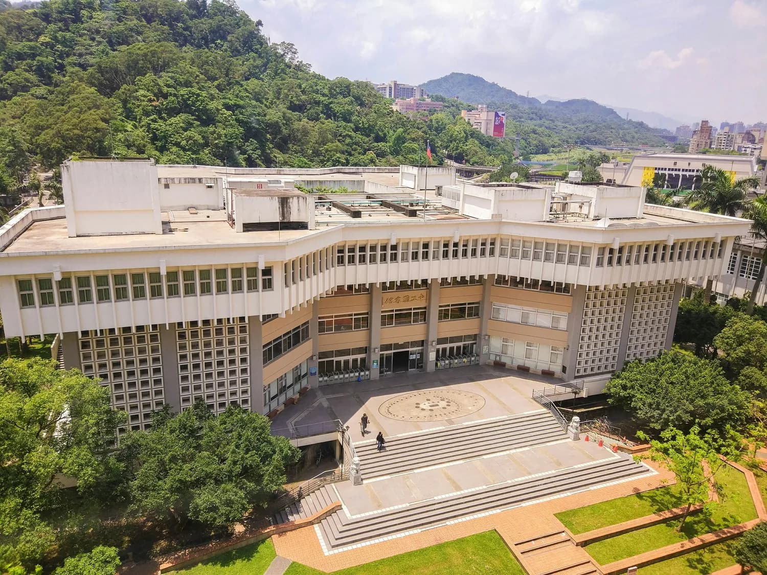 2024年港科大&港城大&河海大学录取分数线解读