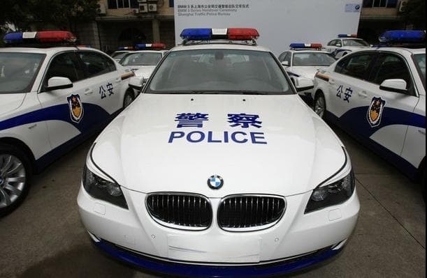 各国警车大PK，最后一个像豪华汽车展