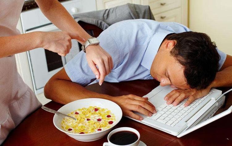 吃完饭就困或是身体变虚了？