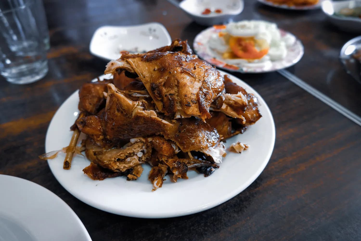 银川手抓羊肉：必尝当地美味