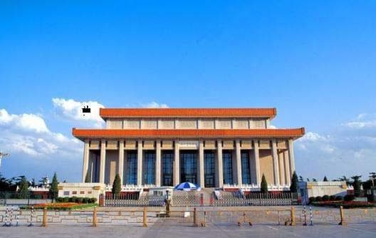 毛主席纪念堂要预约吗 毛主席纪念堂开放时间+背包寄存