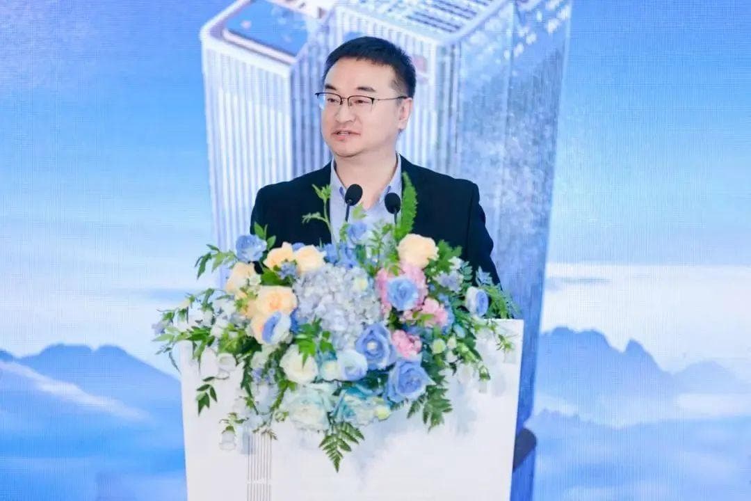 又一地产央企组织架构大调整，多位80后高管大换防
