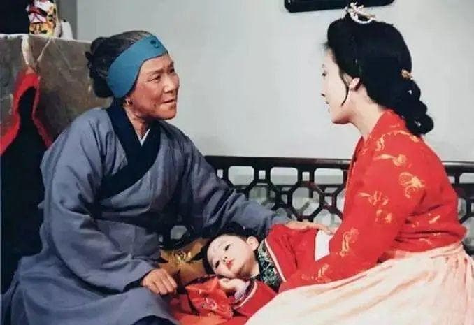 读懂刘姥姥的人生哲学，你迟早脱离社会底层