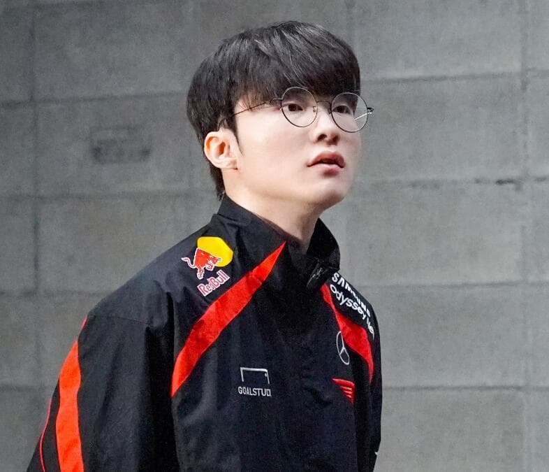 LOL选手年龄排行榜：faker成全场最老，小虎在国产选手中年龄最大