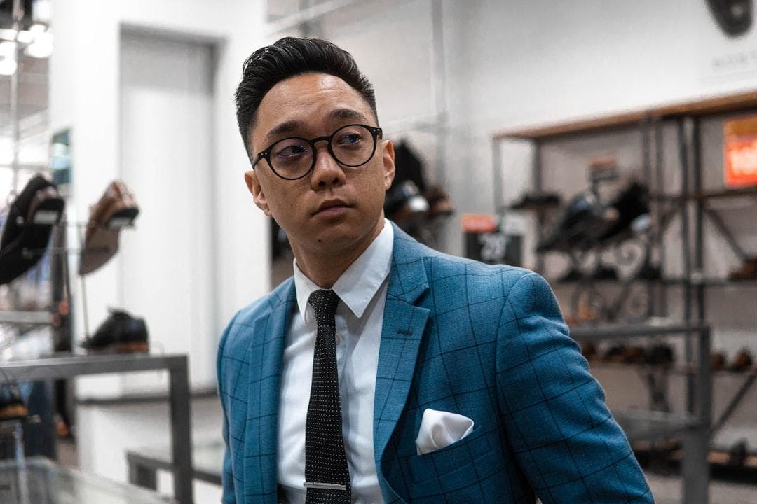 INTP-T人格：逻辑学家的独特视角与敏锐智力
