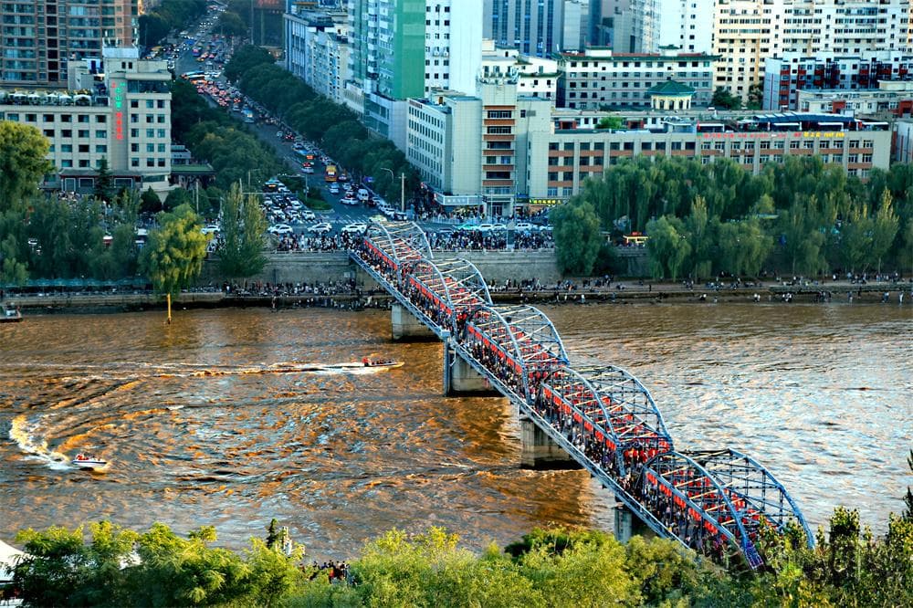 【光影礼赞·时代印记】白塔山公园：见证兰州变迁的城市绿洲
