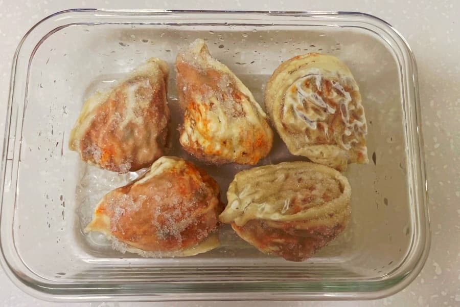 不要用蒸锅蒸冷冻饺子！两种简单解冻法让你轻松享受美味