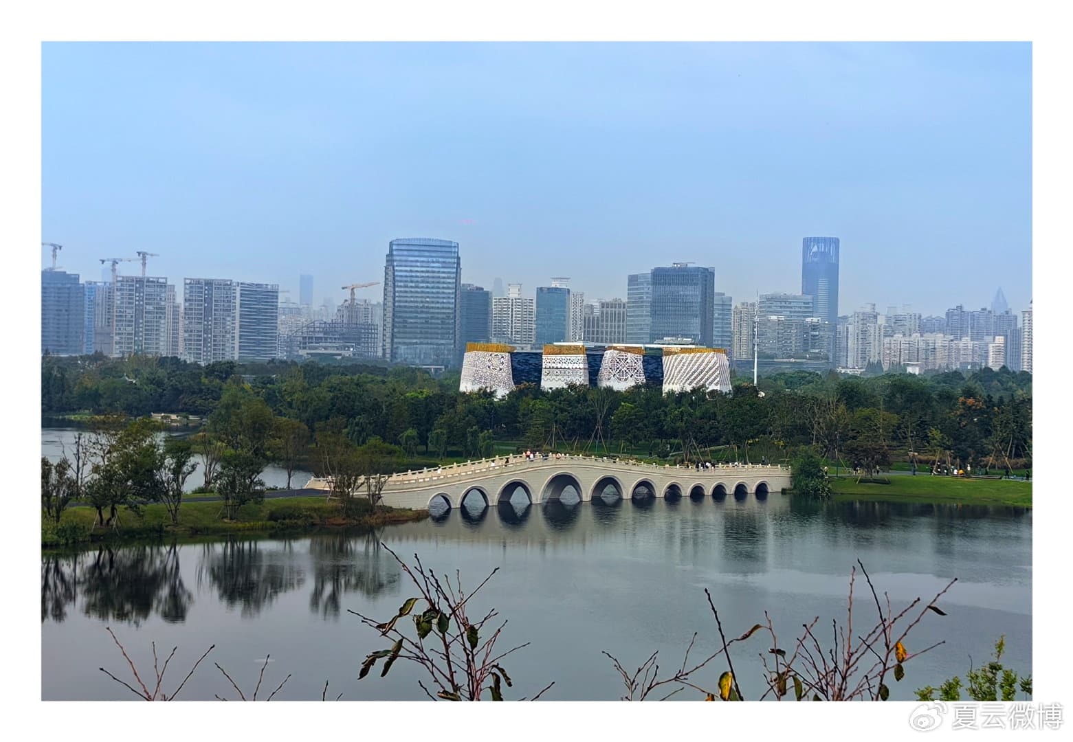 美不胜收，世博文化公园双子山游览记
