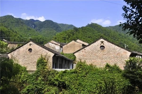 四明山下的燕窝乡：一个集自然观光与农家乐于一体的休闲度假地
