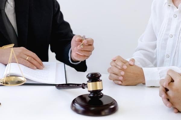 人工智能助力刑事案件侦破：未来法律领域的