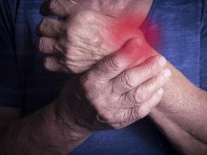 解热镇痛常用药吲哚美辛栓：5类人群使用注意事项