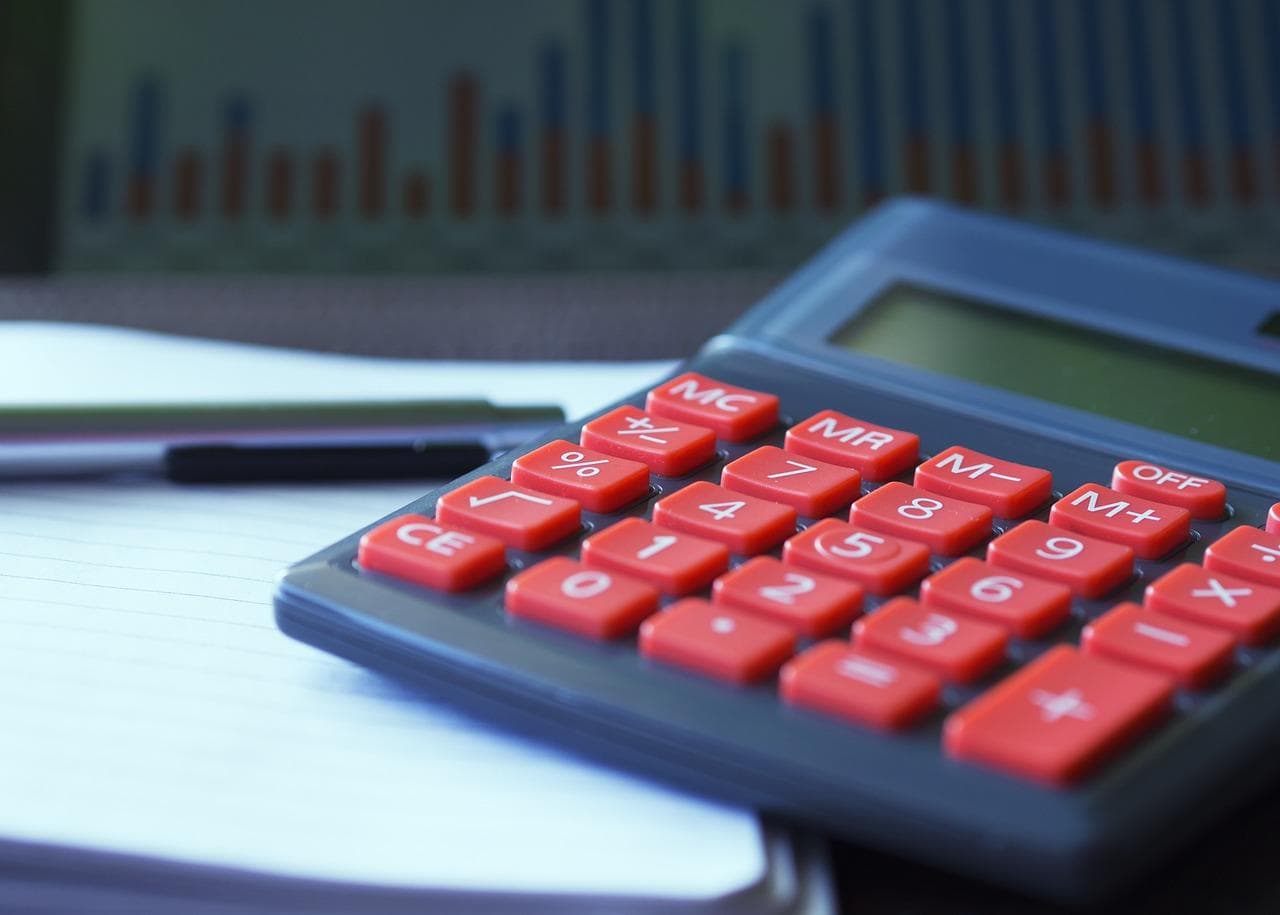 深度解析：现代养老保险——月缴金额揭秘与理财规划指南
