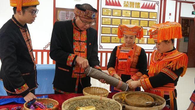 瑶族药浴、瑶族花王舞、侬珈瑶膳食疗法……金秀这些“独门秘诀”你知道吗？