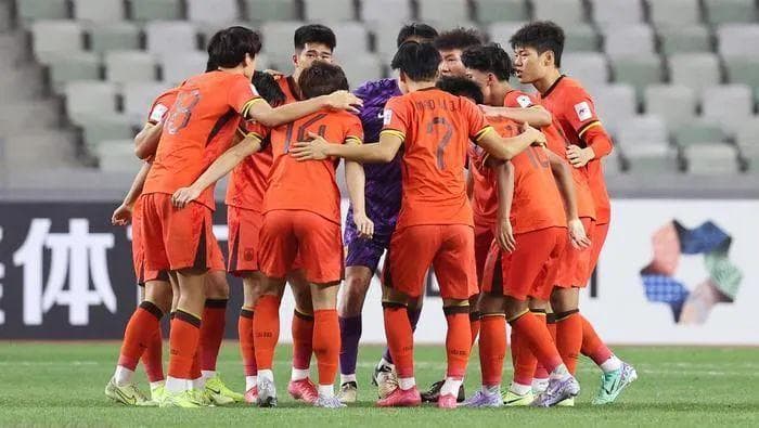 虽败犹荣！中国U20攻防转换暴露短板，蒯纪闻高光背后藏隐忧