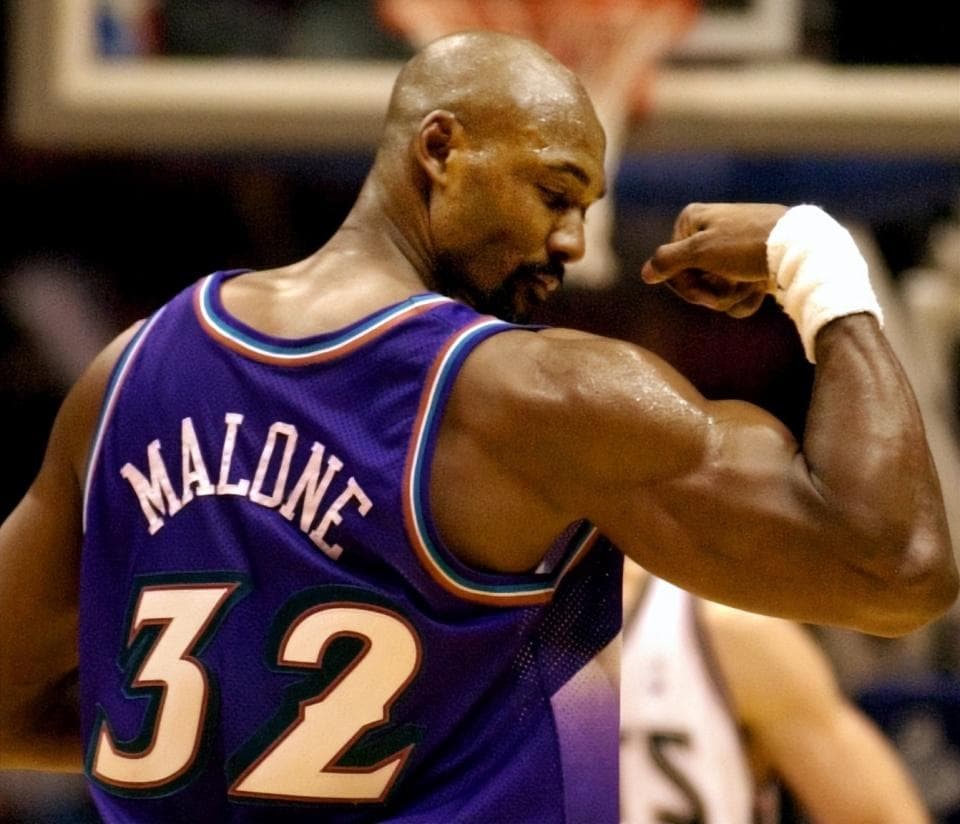 邓肯、诺维茨基、巴克利：盘点NBA历史最具统治力的五大前锋