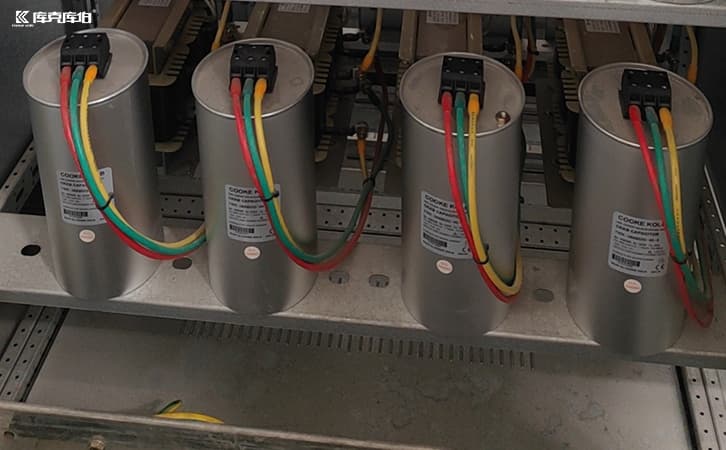 解析：并联电力电容器的作用