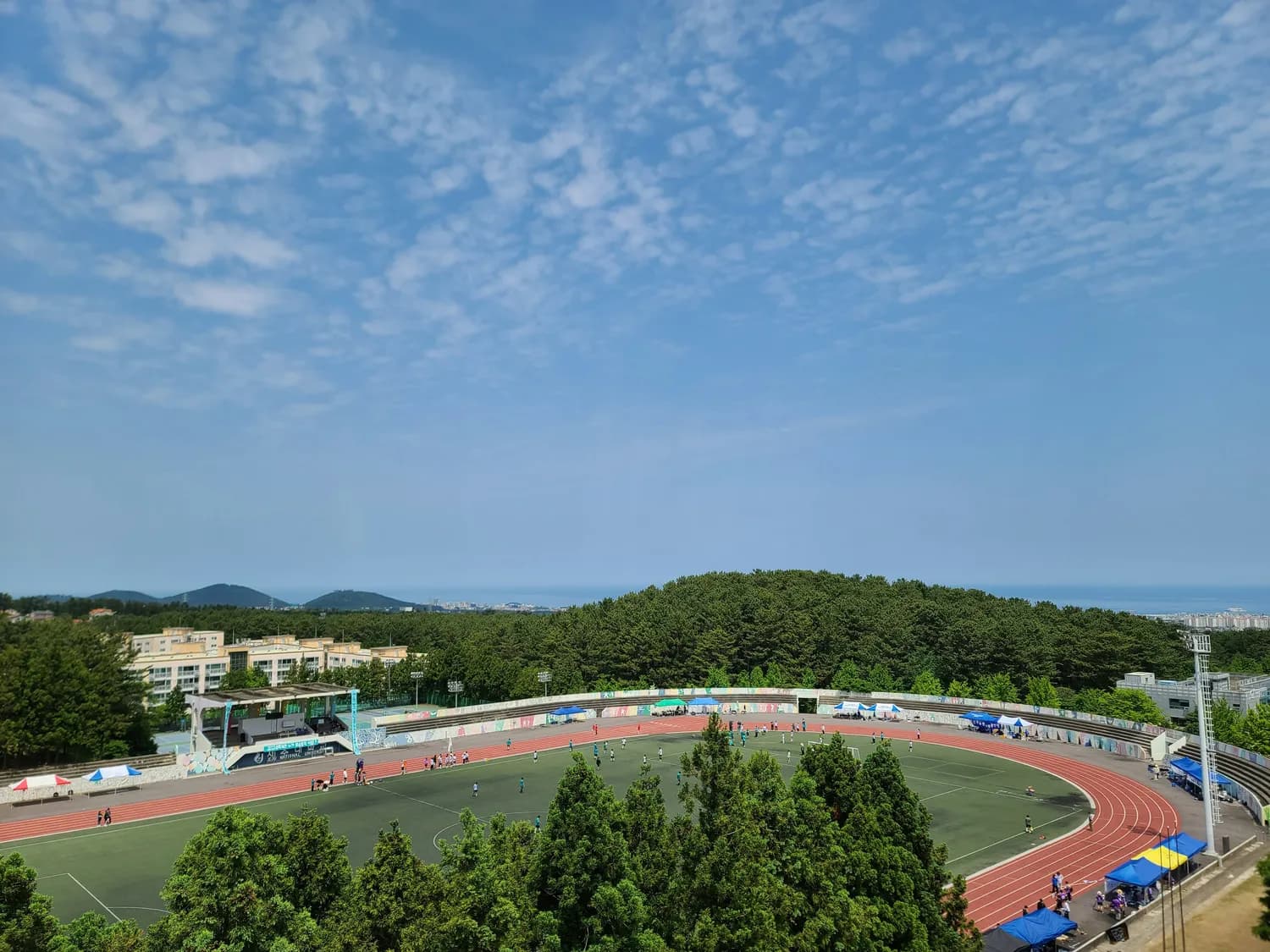 汕尾市第七届中学生运动会开幕，展现城市发展活力