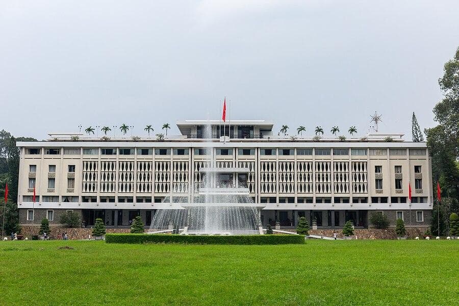 胡志明独立宫：一座建筑里的越南近代史
