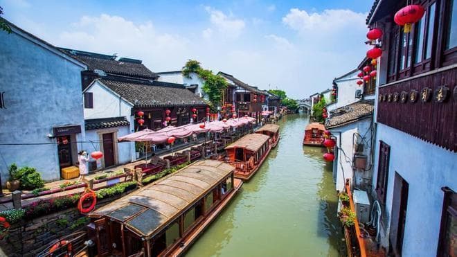 苏州山塘街美食攻略：八种地道美食与游玩建议