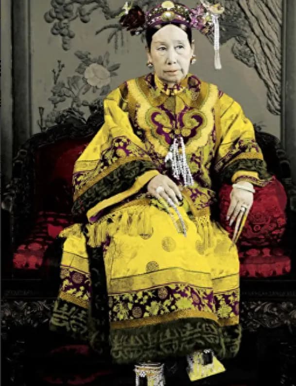 慈禧为何选醇亲王之子载湉，而不选恭亲王之子载澄做皇帝？