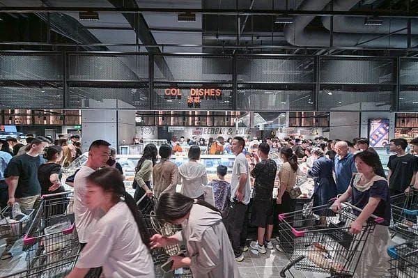 解码胖东来：销售额170亿企业的140天休假制度