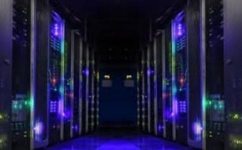 服务器是什么？其在计算机网络中的角色和功能是什么？