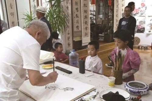 甘肃通渭：耕读传家翰墨香