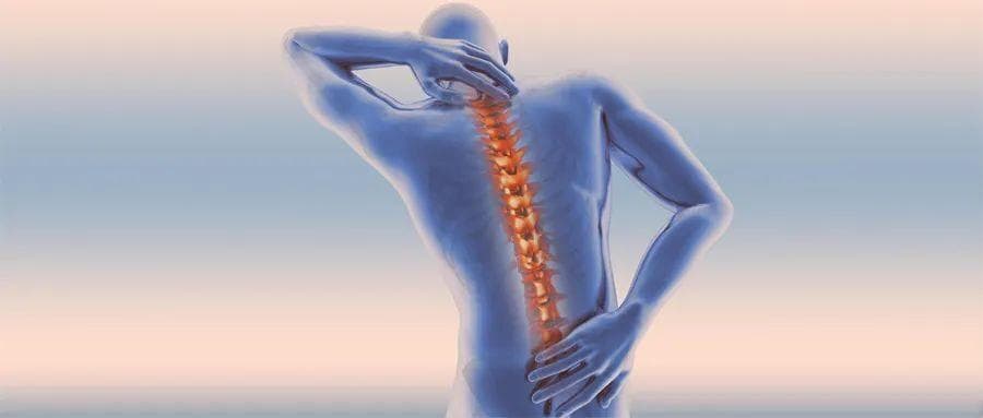 强直性脊柱炎不是简单的"经络不通"，科学治疗才是关键