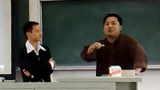 复旦课堂内的校外人：旁听可以翻越知识的围墙吗？