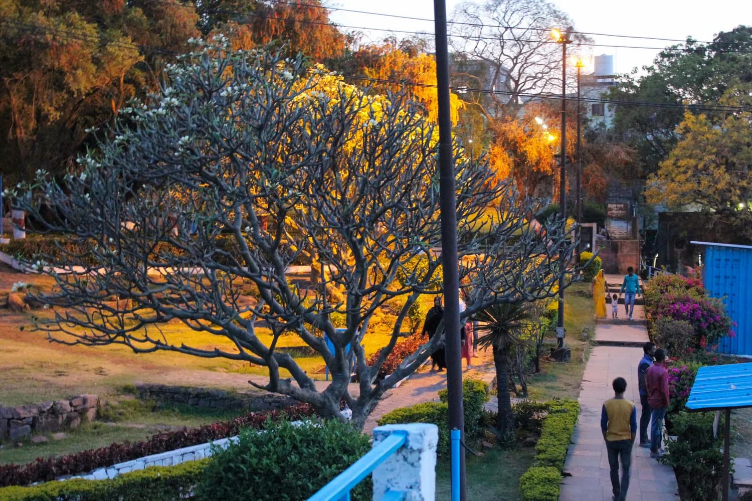 国庆游厦门：胡里山炮台下午3点最佳，特色市集等你来