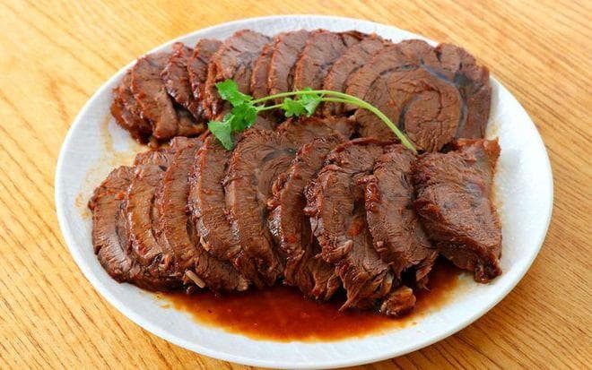 卤牛肉：中华美食中的味觉瑰宝