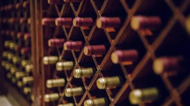 葡萄酒存放年限是几年？别再盲目存酒了！