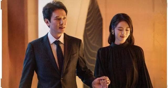 《婚内婚外》：最新年度热播剧，揭秘婚姻生活的复杂面纱