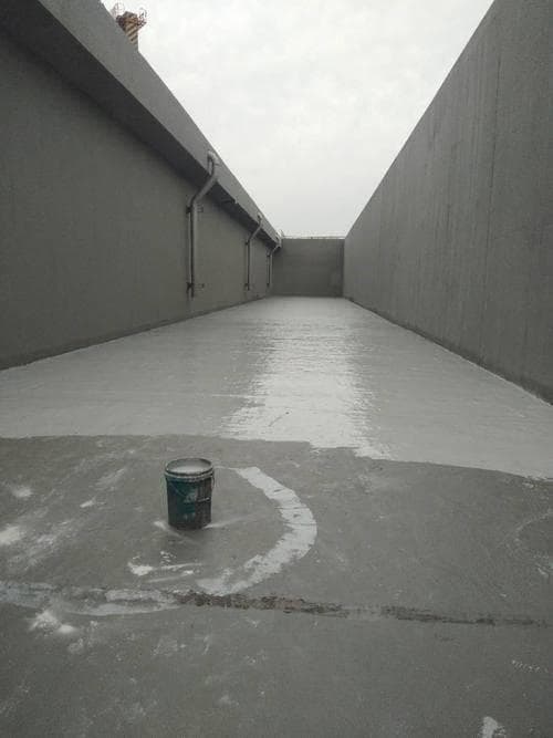 地坪漆包工包料多少钱一个平方