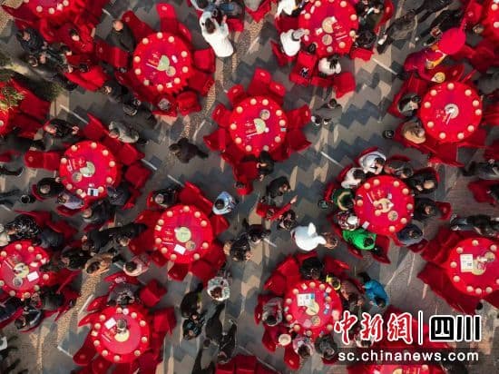 “九大碗”迎八方客！广汉连山“吃”出年味