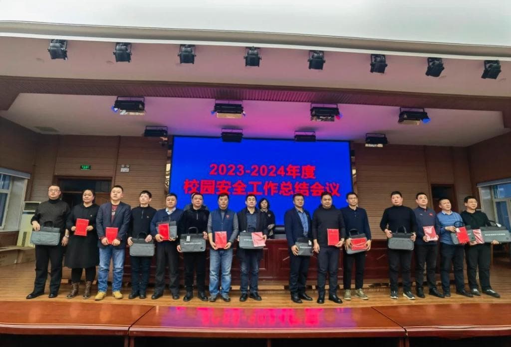 南岗区部署校园安全工作，要求全覆盖排查整治隐患