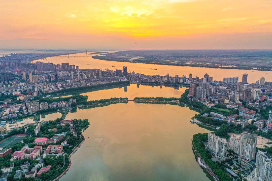 来九马！这里有一份美食美景必打卡攻略