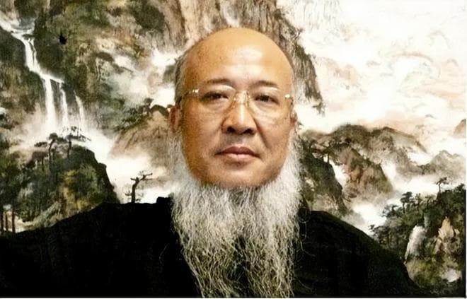 53岁画家杨彦娶21岁非洲学生，5万人参加婚礼，为何他又遁入空门