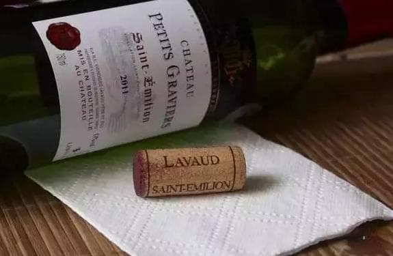 软木塞不只是封酒那么简单，这些秘密你可能不知道