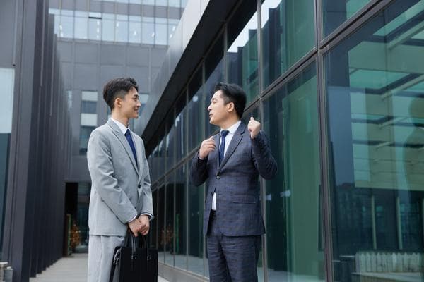 旁系血亲也有丧假：揭开隐藏在家族关系中的员工权益保护难题
