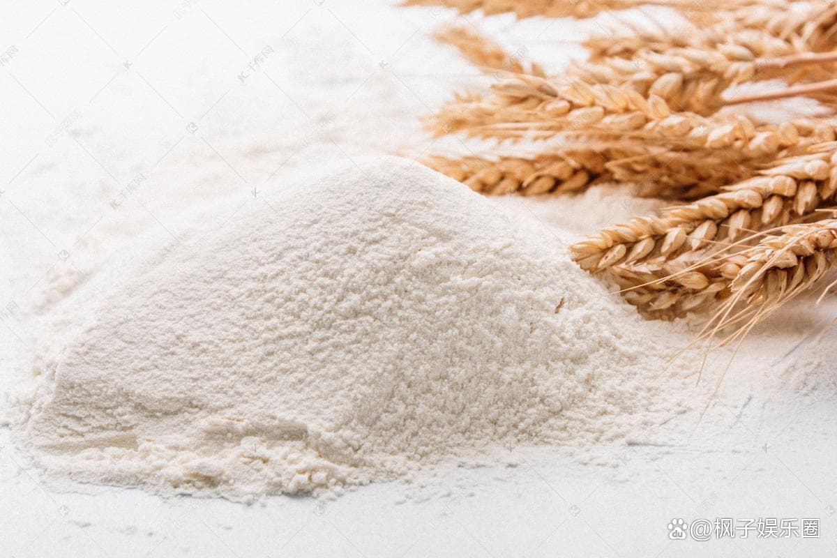 面粉与淀粉的区别与使用指南：营养与食品安全的双重考量