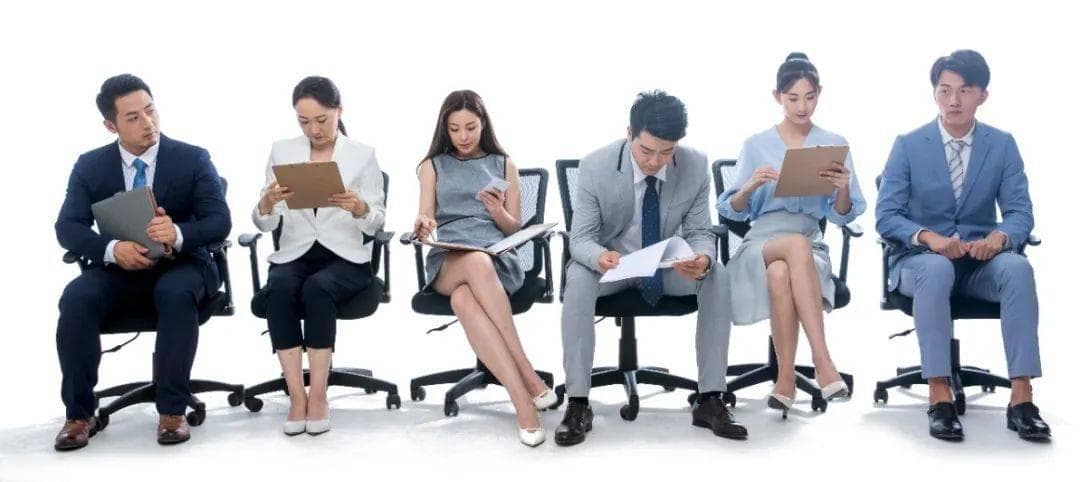 久坐不动伤膝盖？最新研究揭示惊人数据：久坐人群患病率高达10.2%