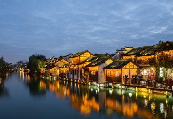苏杭旅游最佳季节全攻略：四季特色与行程规划指南