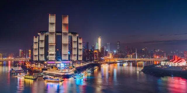 重庆十大小吃，哪种才是你舌尖上的麻辣诱惑？