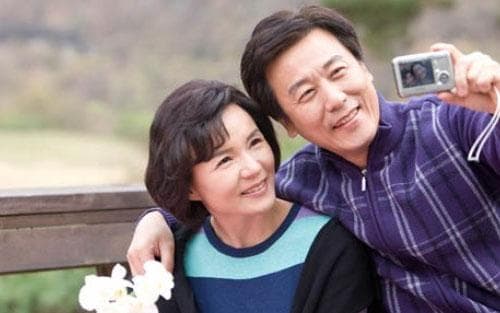 第一次见男方父母，这些聊天技巧帮你轻松应对