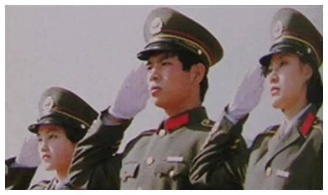 中国的公安队伍，先后43年时间，为何使用了海洋系警衔？
