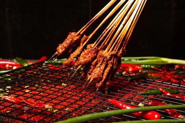 夜宵还想吃？减脂期也能享？选对食物，宵夜不再是禁忌！